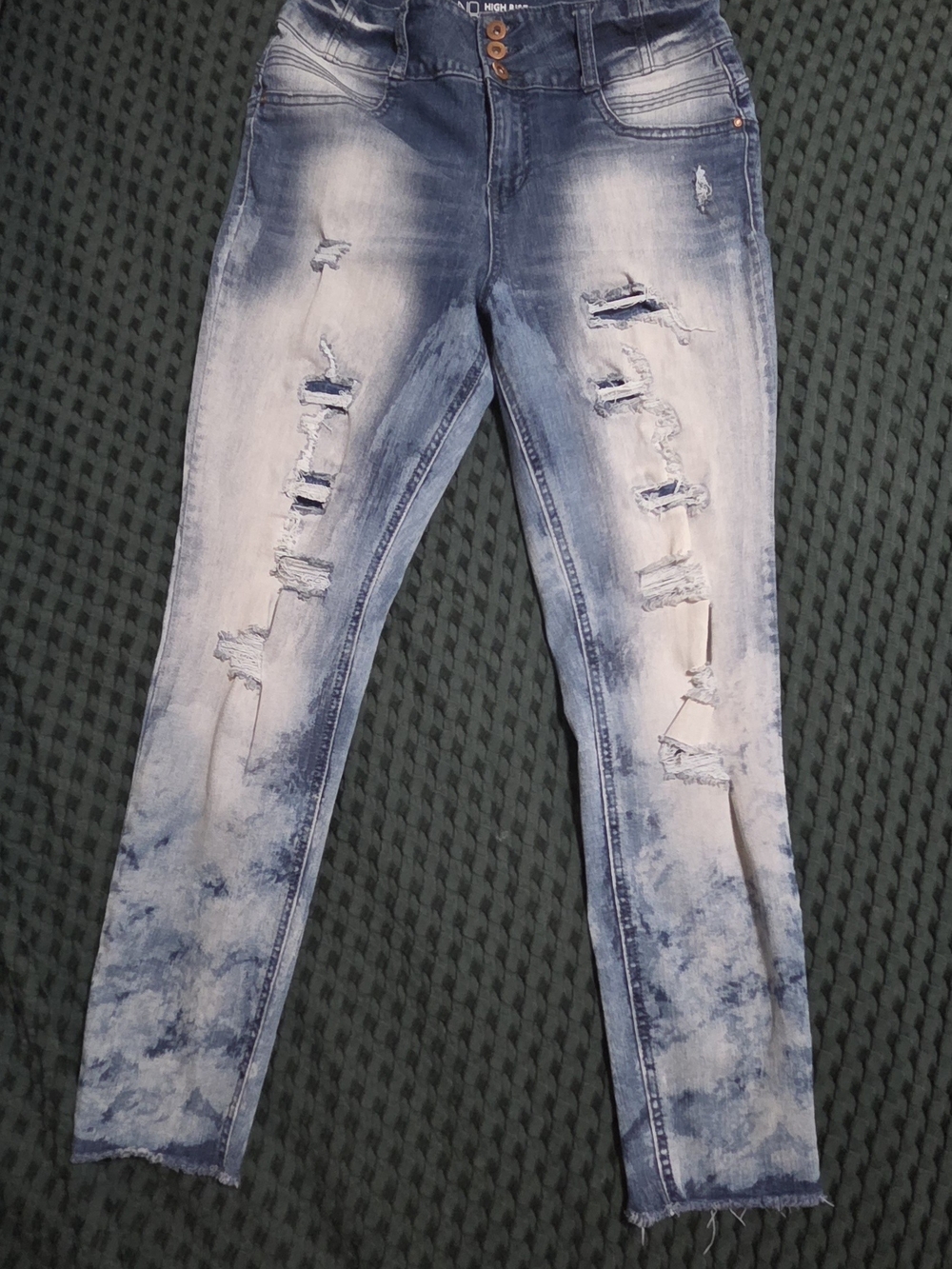 No Boundaries Juniors Distressed Skinny Jeans 13